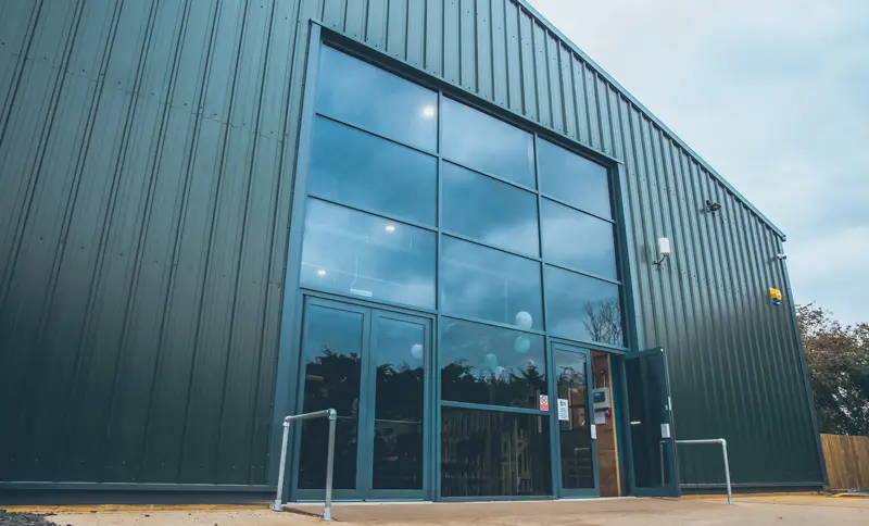 Large-glass-front-doors-in-Northampton-Softplay-centre-exterior